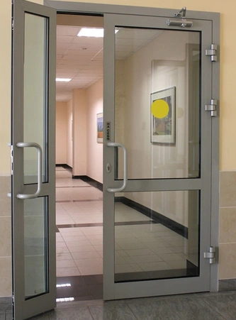 Алюминиевые двери